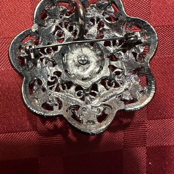 Older Pink stone Flower Brooch Pin Pendant - Picture 2 of 4